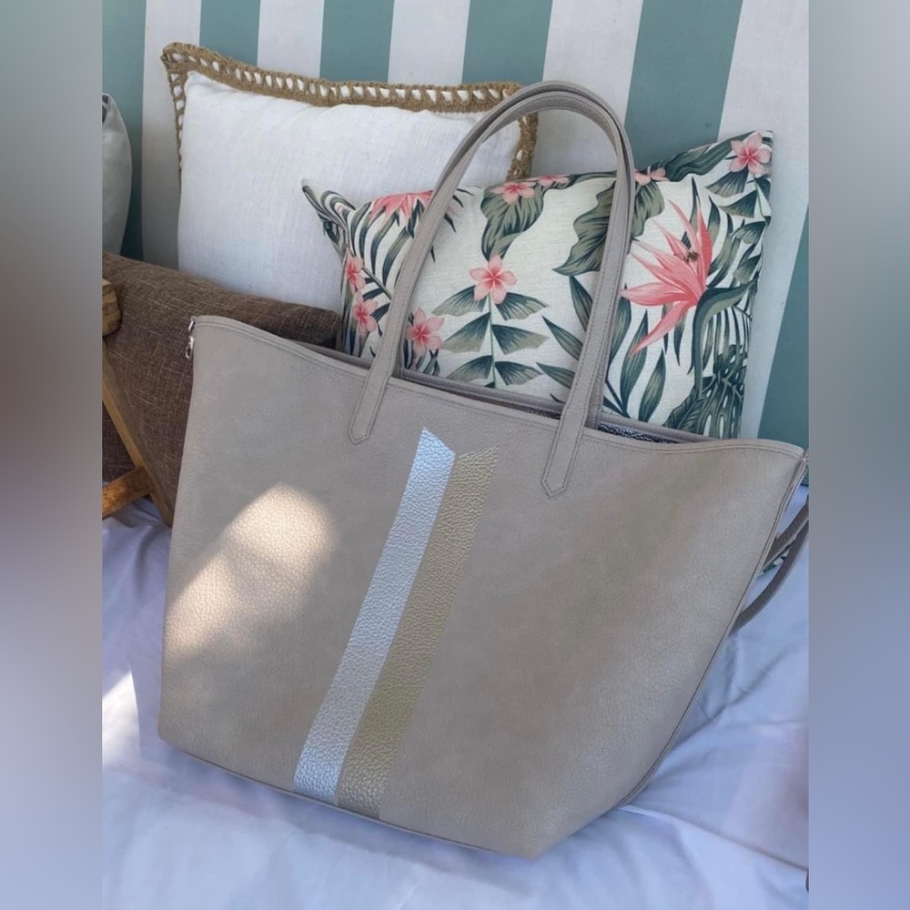 Stella & Dot Reversible Tote Bag - image 4